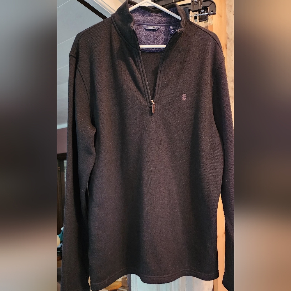 Mens Izod 3/4 Zip Pullover Large